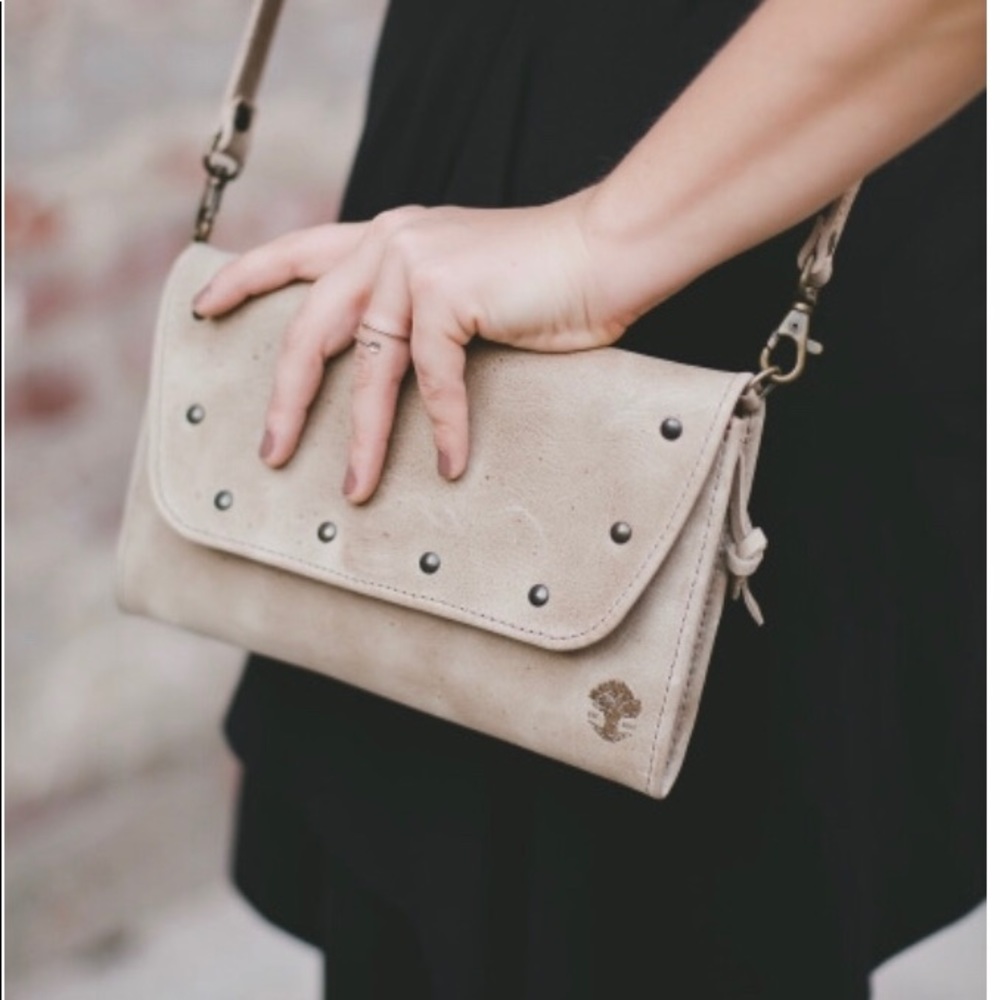 Genuine leather oak river shoulder bag/clutch